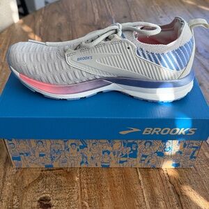 Brooks Light Gray and Blue Athletic Shoes